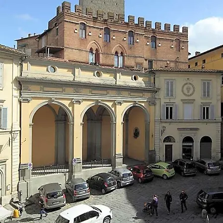 La Perla Siena