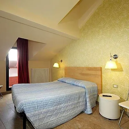 Hotel La Perla *