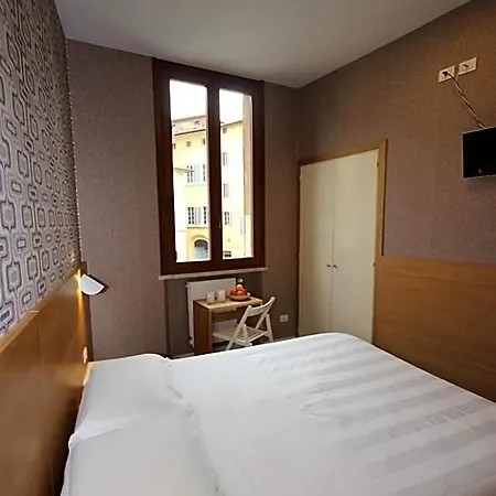Hotel La Perla *