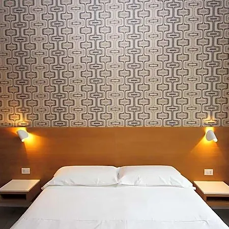 La Perla Hotel