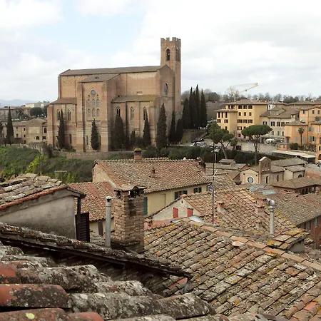 拉珀拉酒店 酒店