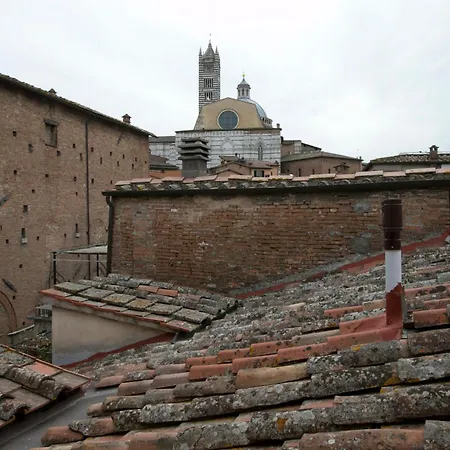 拉珀拉酒店 酒店